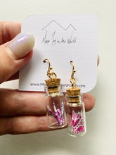 Load image into Gallery viewer, Crane Earrings in Jar